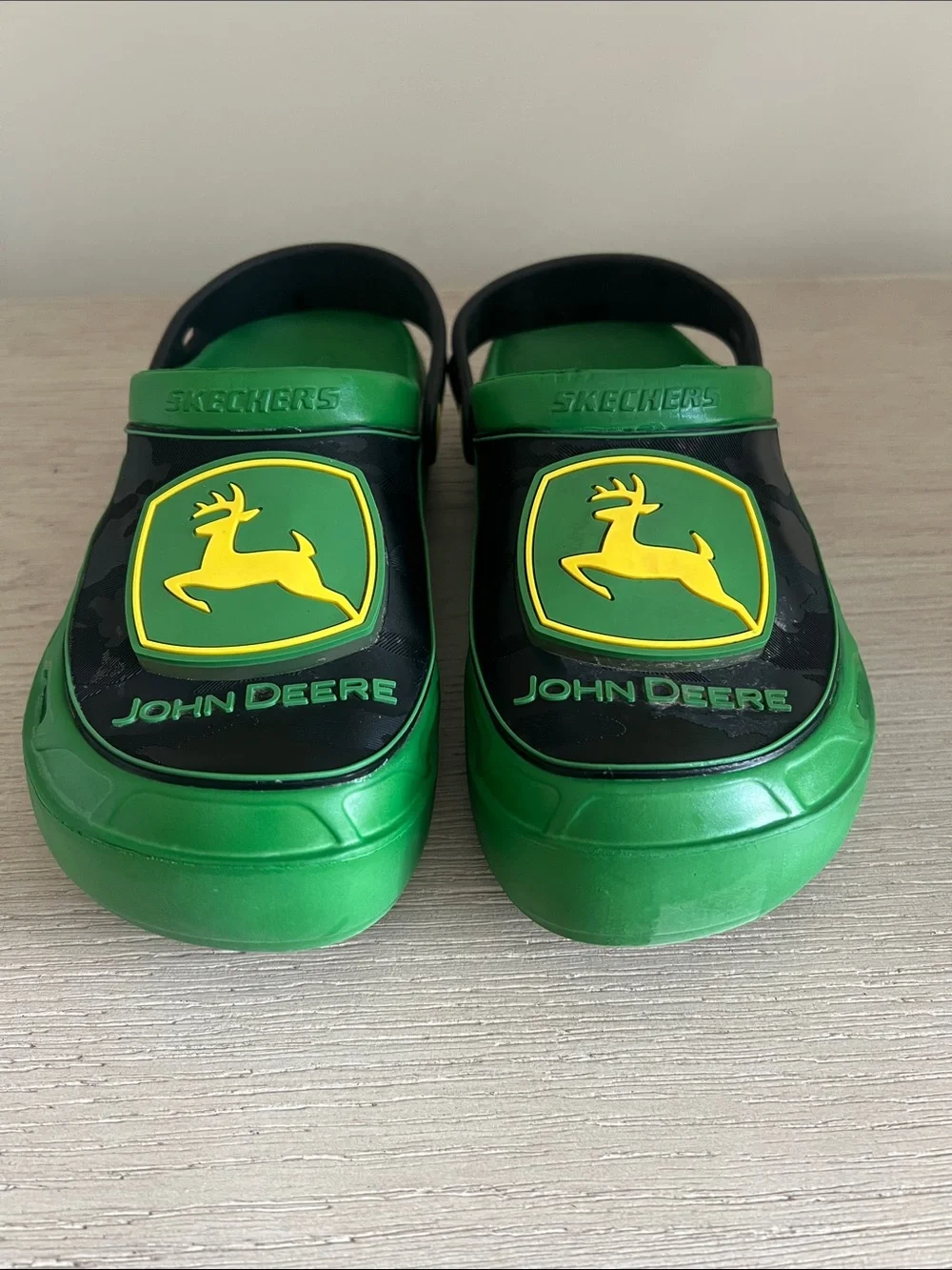 Skechers John Deere slides size 5 green